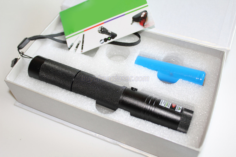 新品100mwグリーンレーザーポインター　高出力