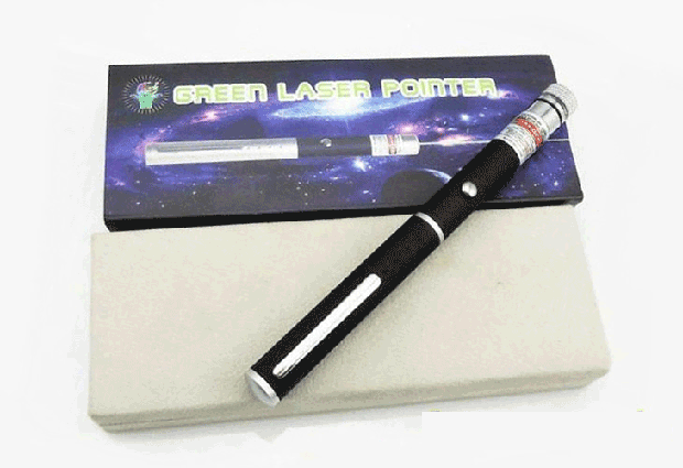 30mw レーザーポインター 