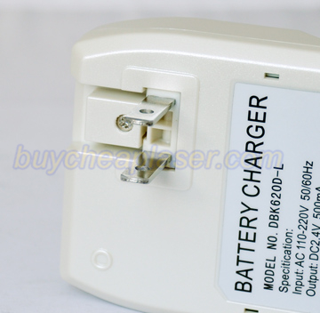 レーザー懐中電灯/カメラバッテリ充電器